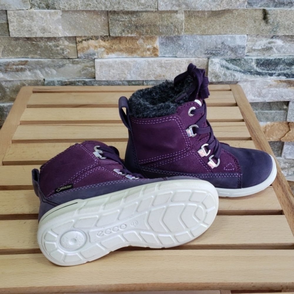 ECCO Kids First Mid Cut Lace Boot - Picture 7 of 9